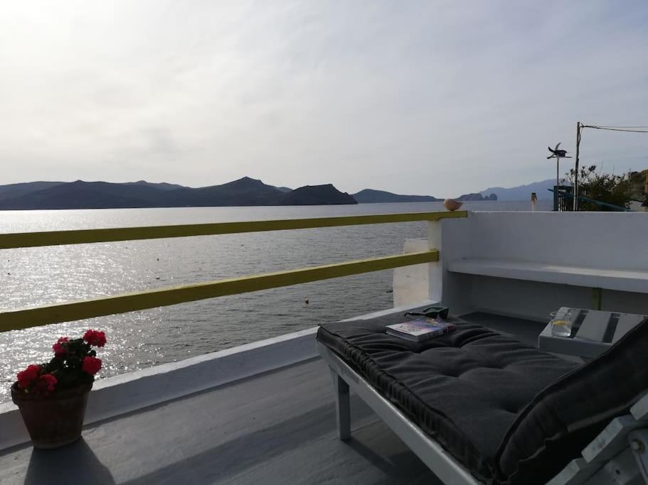 The Yellow Boat House Klima  Bagian luar foto